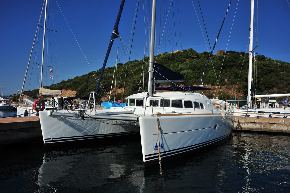 Lagoon 440 in Sardinia! #sailing #sailcharter #summer #yacht #holidays #charter #sealife #sardinia