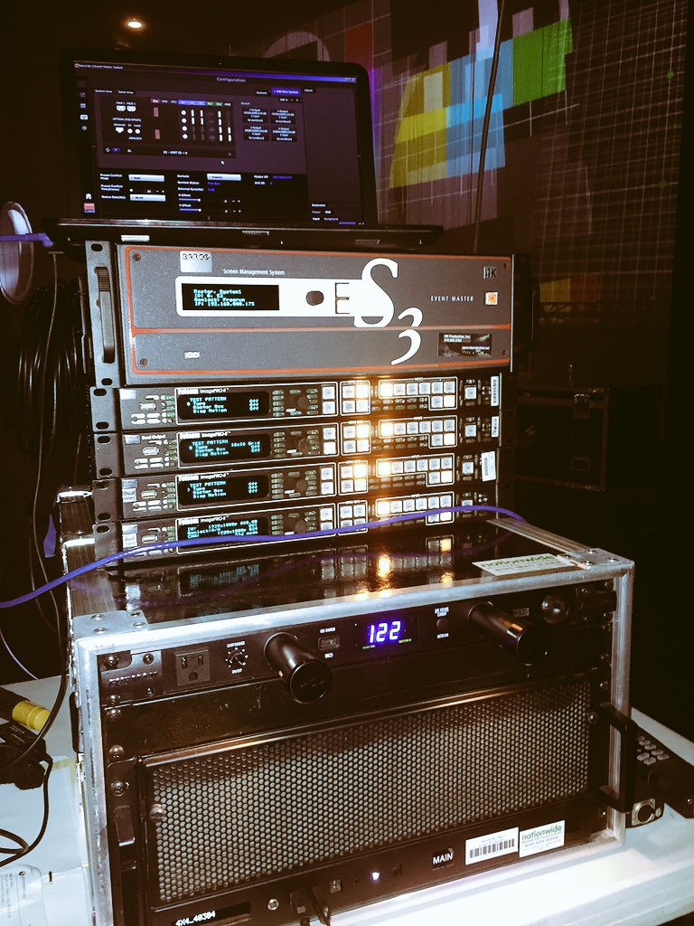 NKP_Nathan's tweet photo. NK Production, Inc. Barco S3 makes sweet love to a D3 media server. Hot. https://t.co/IOOg3oDD8Q