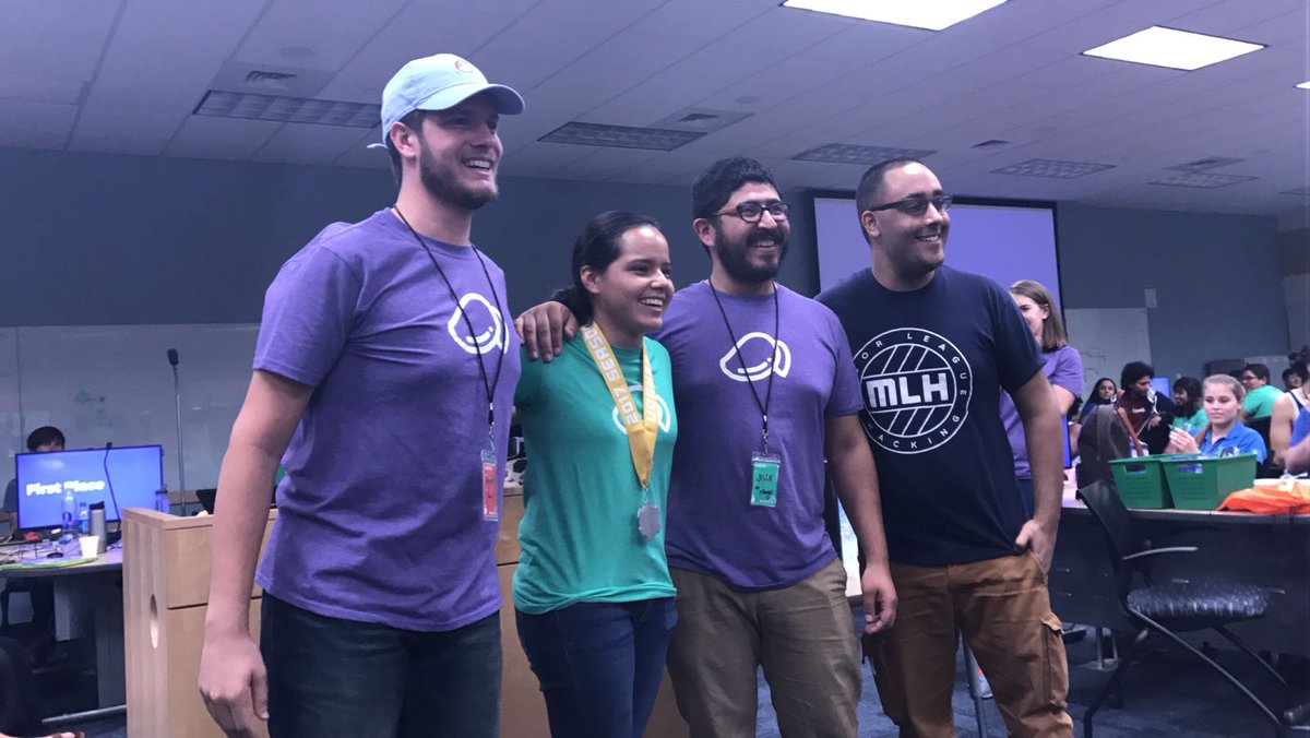 fiumangohacks's tweet photo. And our overall #WINNER for #MangoHacks17 is...... "Cloud Camera!" Huge Congratulations to all the #Mangohackers! https://t.co/8A86tNLDNS