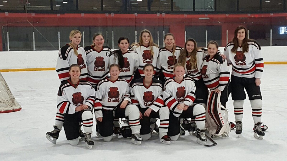 KltzKlanRadio's tweet image. Glasgow's U19 Hockey Team takes 3rd at state with 8-4 win over Flathead!
