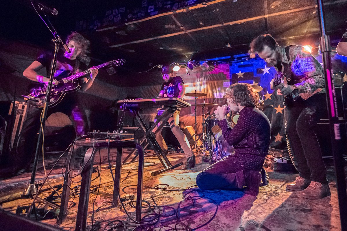 dvnaman's tweet image. @WeJamApollo had @TheNickBham lit last night. Don't pass on a chance to catch these guys. #PsychedelicRock #LucidLove