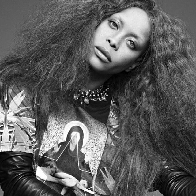 *side note* Happy 46th Birthday to Erykah Badu! She\s a queen indeed  