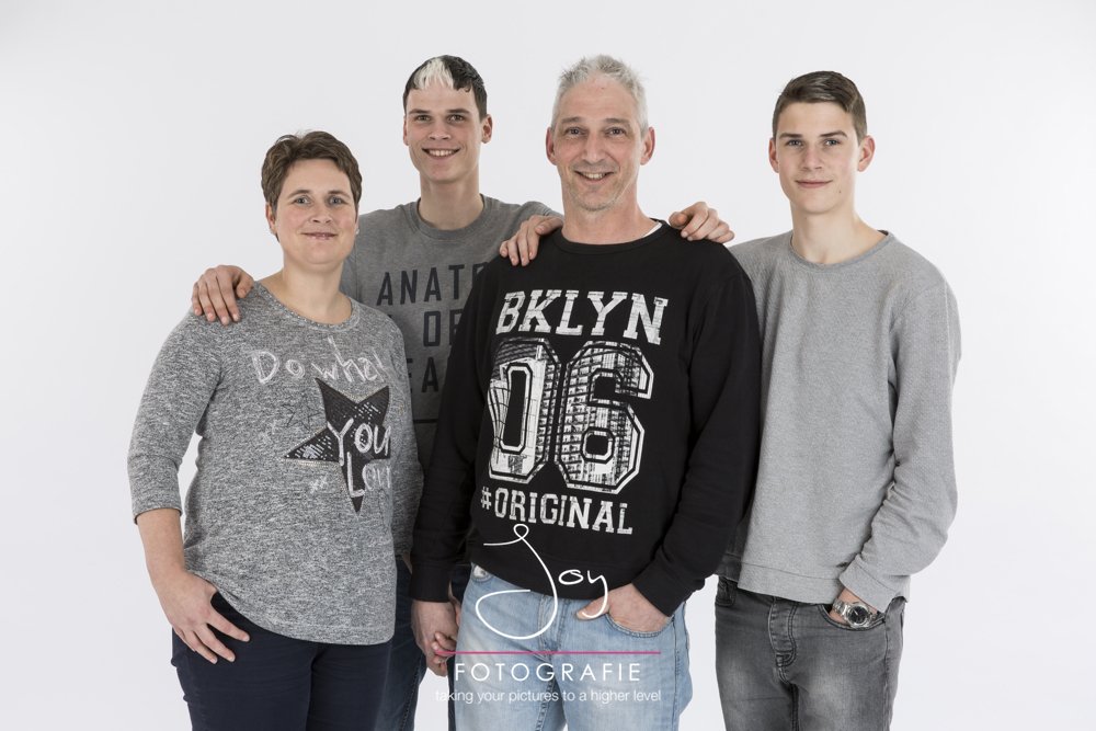 Joyfotografie is gespecialiseerd in familiefotografie. Kijk dan voor meer informatie op joyfotografie.com/familiefotogra…