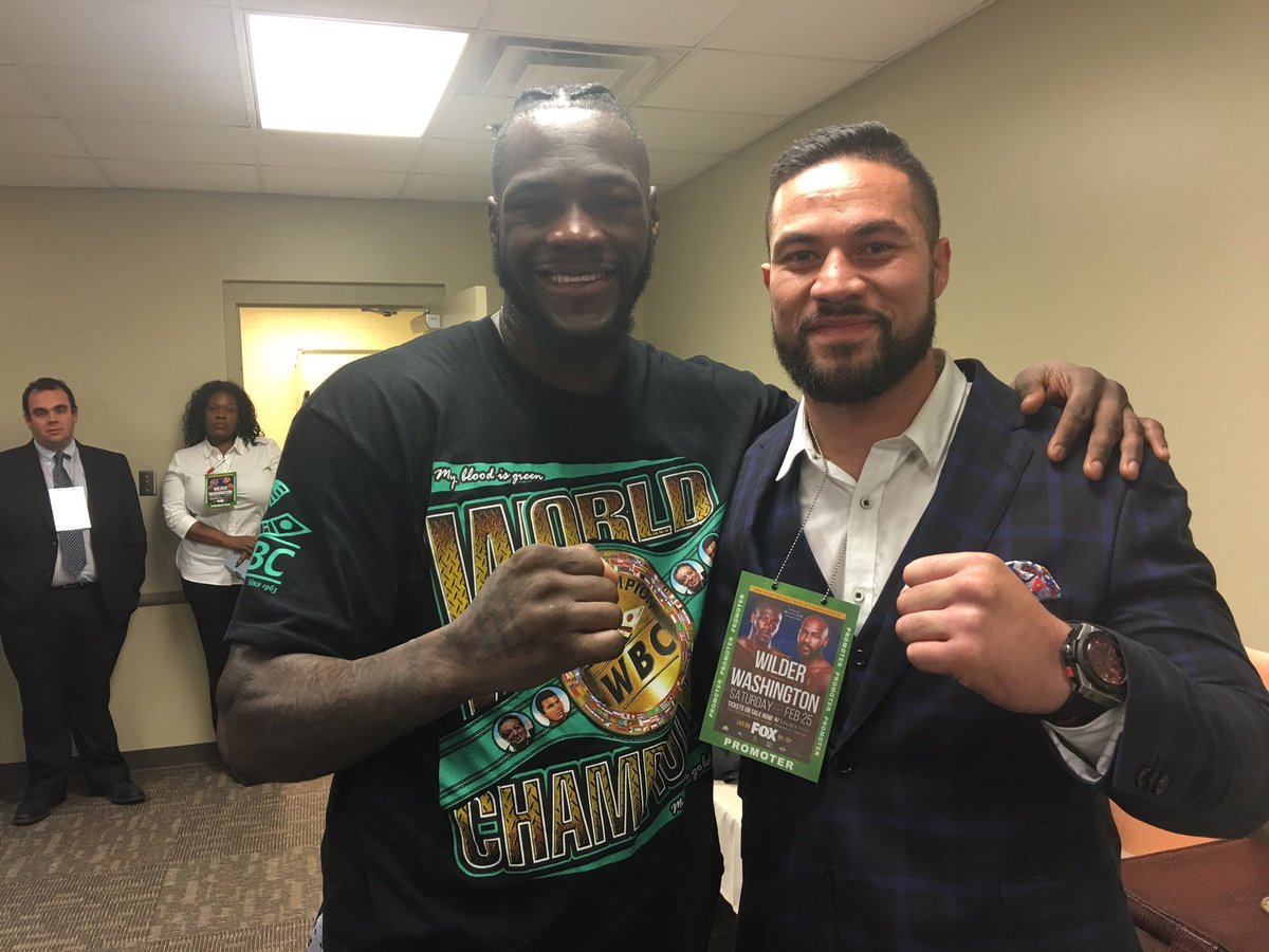 DucoEvents's tweet image. @BronzeBomber @joeboxerparker 👊🏼