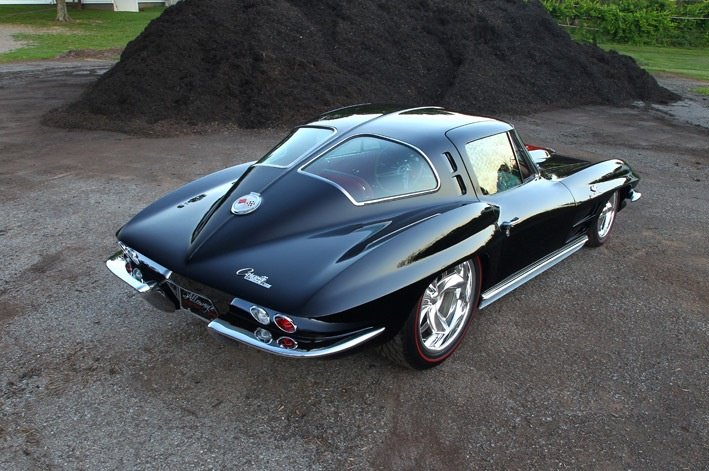 HotRodGallery's tweet photo. #Corvette (1963?) https://t.co/E8NAxppg5z