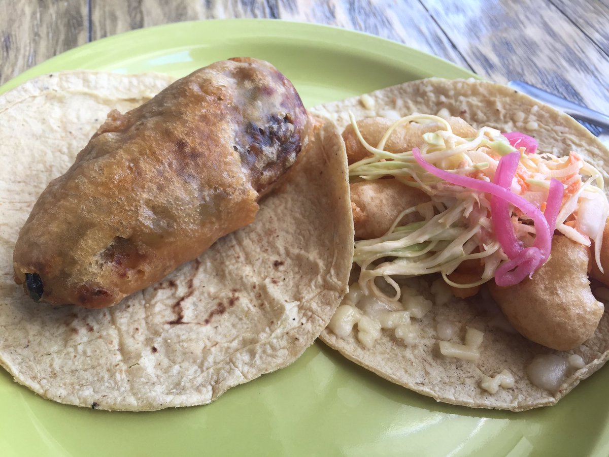 GordeandoAndo's tweet photo. ❤Carnitas de atún, Filete Pinocho (mifav😍), tacos gobernador y diabito ❤ @ElCostenitomx #teamo  🦐🐟 https://t.co/oJpNWppIOA
