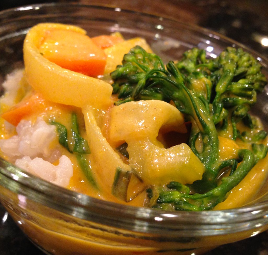 WeightFreeWell's tweet photo. #Creamy #Curry #Vegan Veggie Dish... Healthy #Comfort #Food! #WeightFreeWellness #Podcast #recipe #health #wellness https://t.co/3FT4oLeXt4 https://t.co/yHQ1I4a4jK