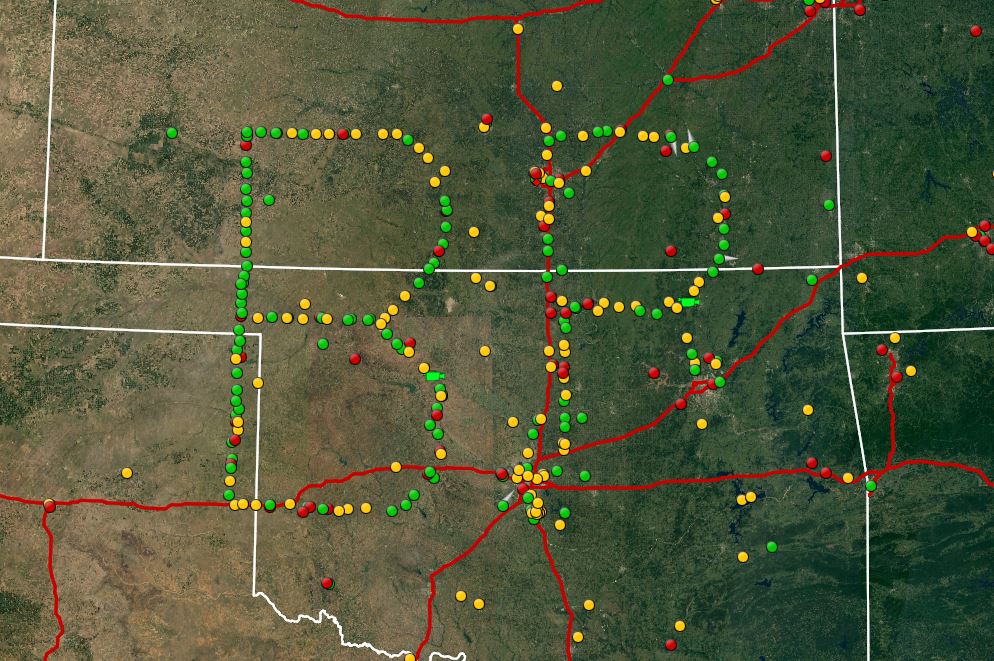 DanielShawAU's tweet photo. Storm chasers and spotters around the world unite to create a virtual tribute to the late Bill Paxton.#BillPaxtonRIP #twister https://t.co/j73l4gvpBZ