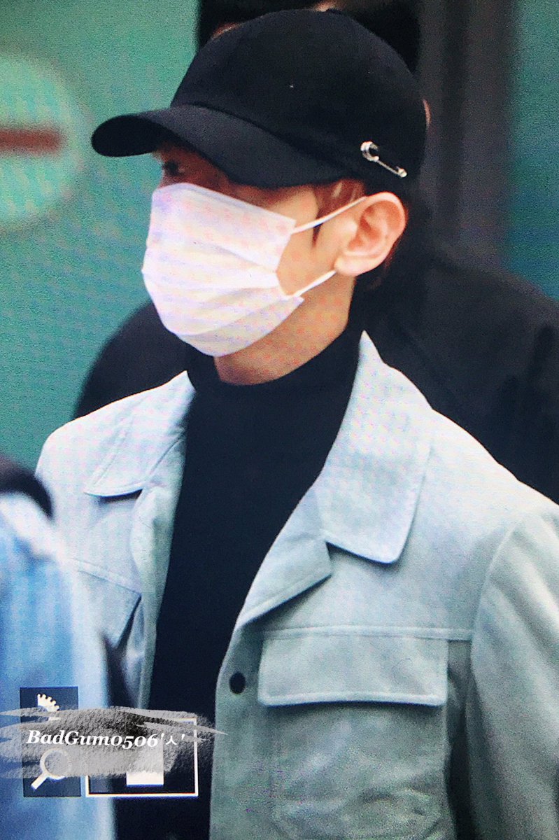 badgum0506's tweet photo. 170227 인천공항 도착 
많이수고했어여 ❤
#백현 #baekhyun https://t.co/gKd9zSUO1w