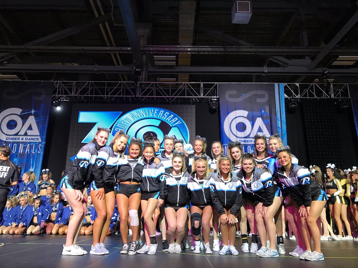 chlo_parks18's tweet photo. Worlds 2017 here we come😎 https://t.co/FFw7Ss2eqV