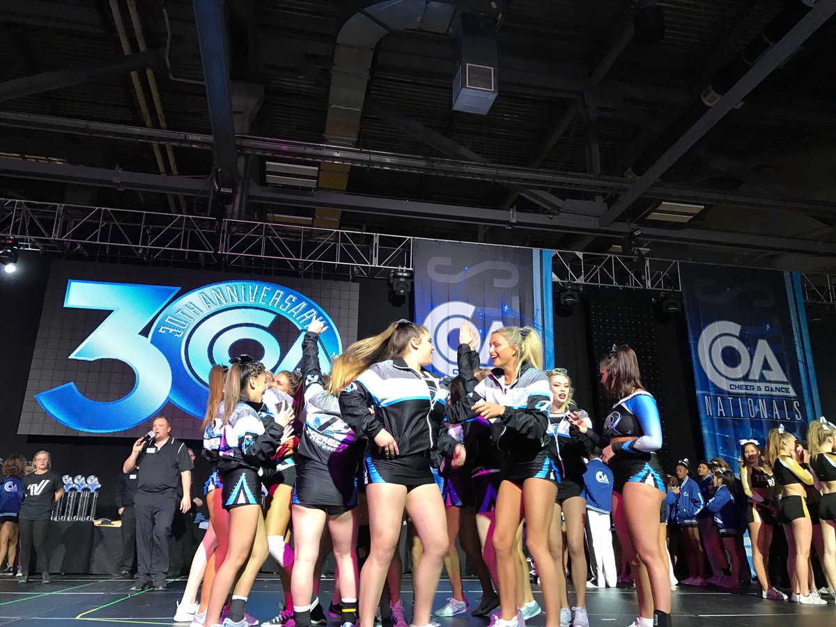 chlo_parks18's tweet photo. Worlds 2017 here we come😎 https://t.co/FFw7Ss2eqV