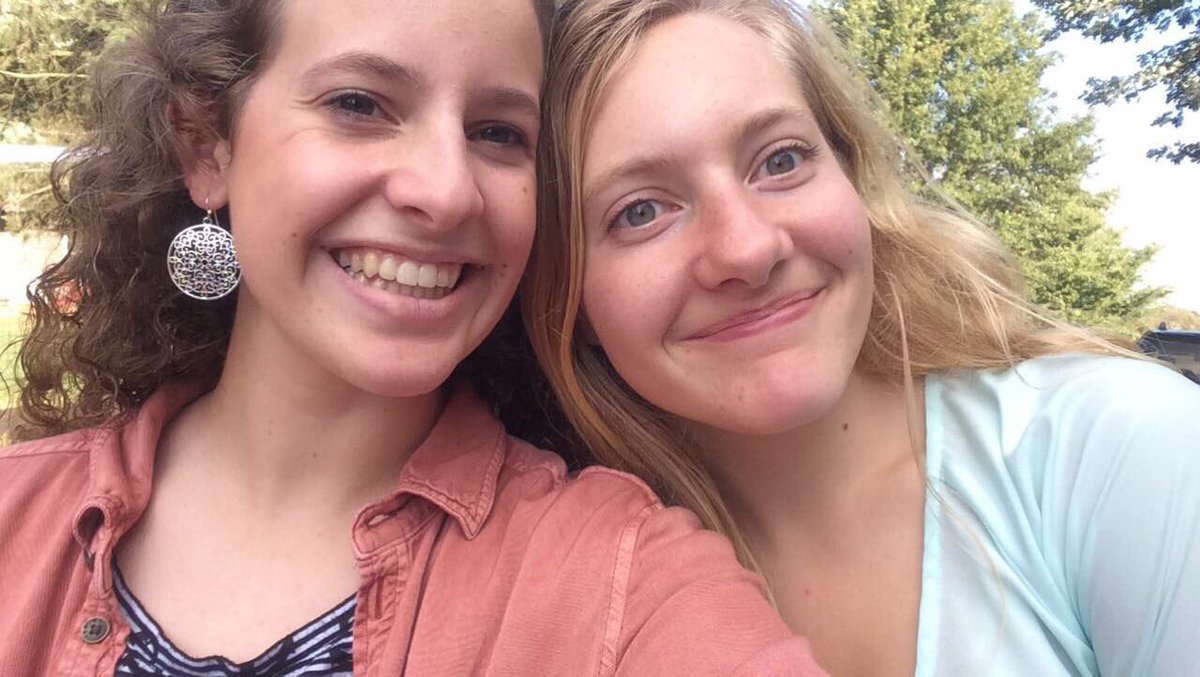 mcGoldspeck's tweet photo. I would just like to say that it is Kailee Seawright's bday &amp; I love her &amp; miss her &amp; hope that her life is as sweet as she is. That is all. https://t.co/pegmmJfsld
