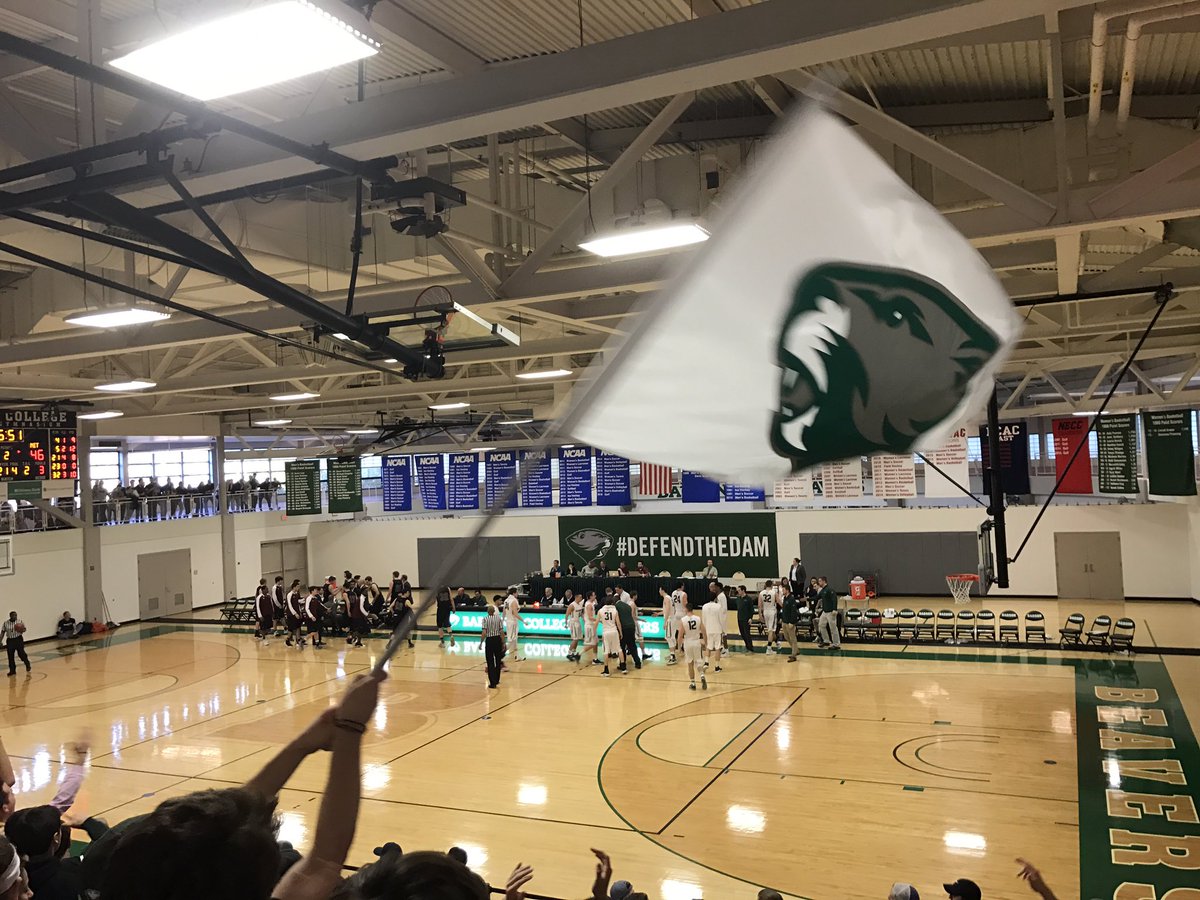 Great turnout for Babson Basketball NEWMAC Championships!! #Defendthedam #RollBeav