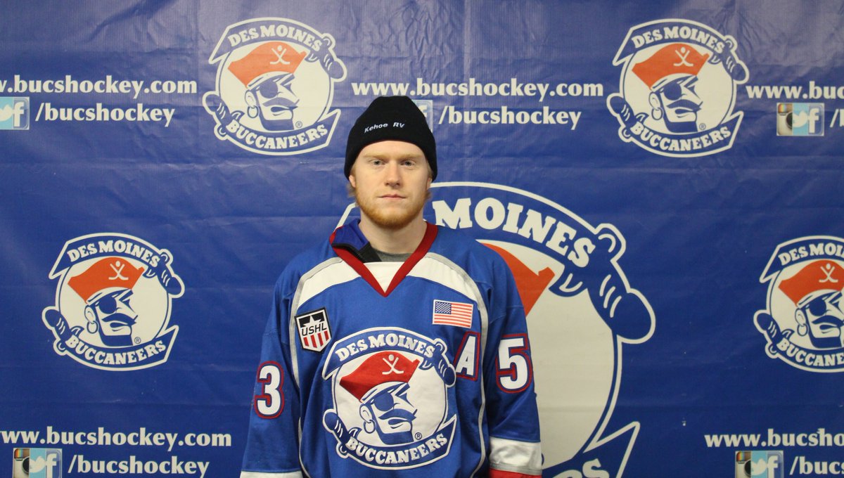 bucshockey's tweet photo. Stay tuned for our first intermission player interview as @M_Hudie66 is our guest. Watch on @MyHockeyTV or listen free on @Ustream #BLMvsDM https://t.co/v6QBEhHm9b