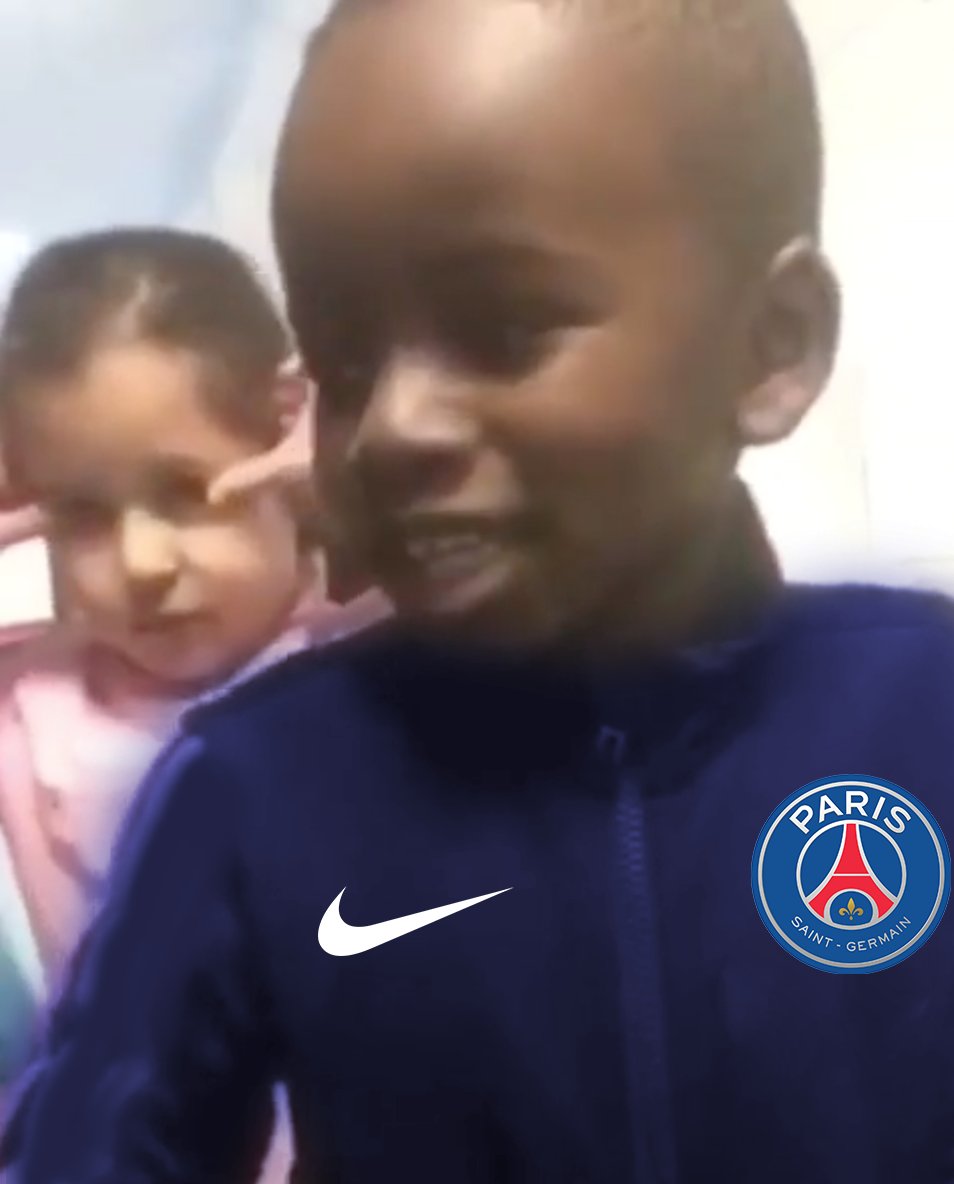 prochaineporte's tweet image. PSG : "Plère ça fait di bien"