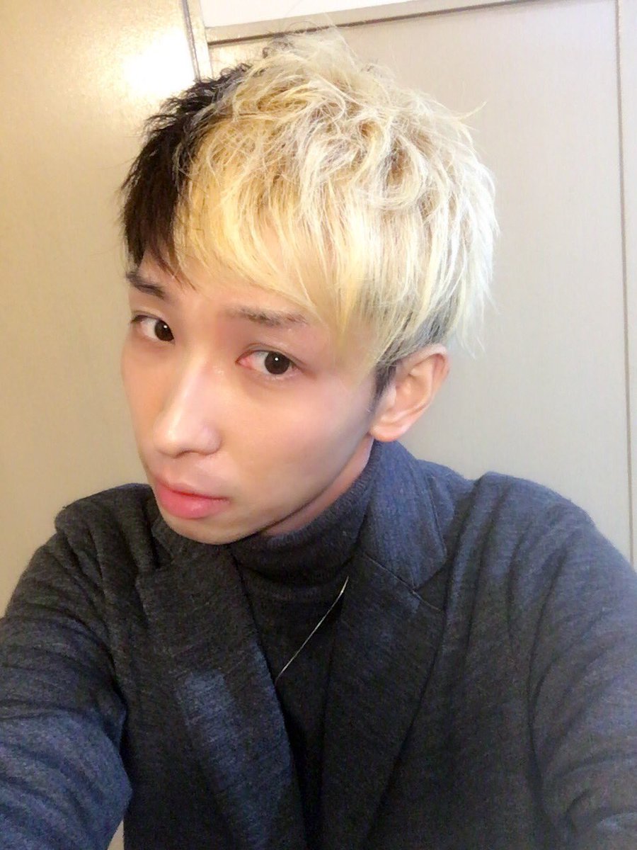 ヒカル Nextstage メイク ヘアセットしてもらった あんま変わってない 笑 ヒカル Nextstage メイク ヘアセットしてもらった あんま変わってない 笑