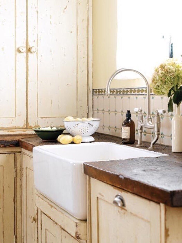 SidcoGranite's tweet photo. Modern #farmhouse #sink in a #laundry setting #fireclay #apronsink

Image Source: https://t.co/ZFDJYppBnW https://t.co/t35zIi8jYC