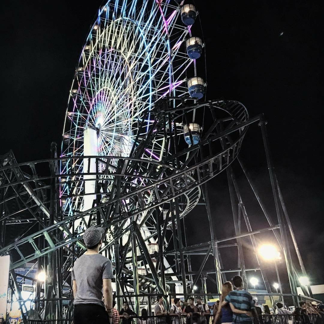 TikaaJMunity's tweet image. you see a vehicle or saw a couple who were hugs? @teejaymarquez 😂😂 ✌😘