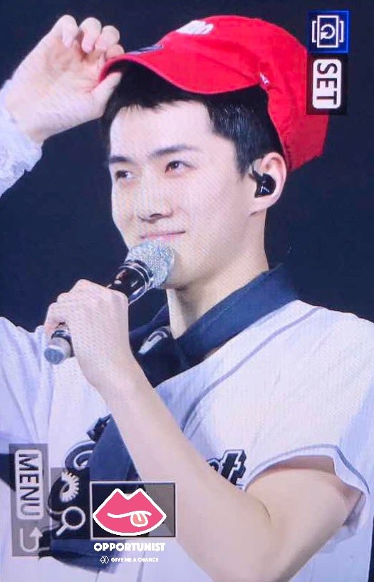 _gom114js's tweet photo. เด็กคนนี้เอาอะไรมาน่ารักนักลูกกก แก้มกลมๆตอนยิ้มโลกสดใส ง้าวววววหนูผูกโบว์ที่ข้อมือล่วยใช่ป่าวนัลล้าคค https://t.co/drxPXU6fL3
