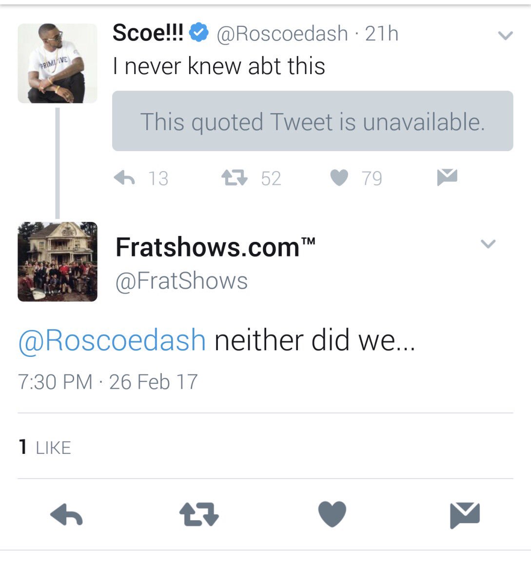 TMakeouts's tweet image. This shit is better than any makeout photo 😂