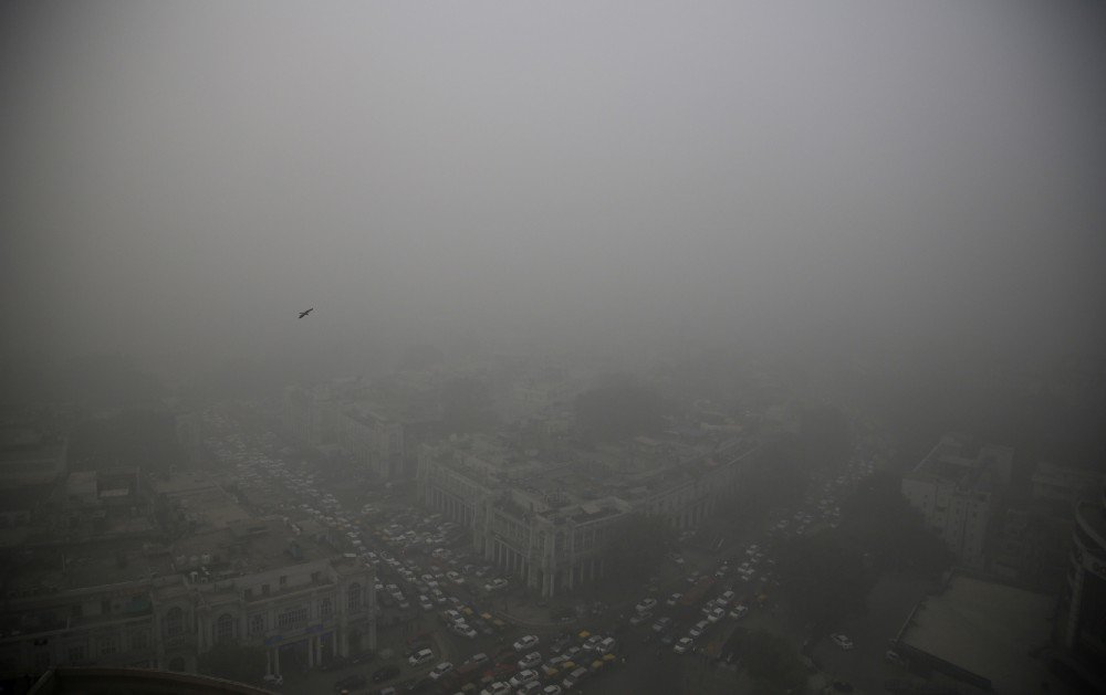 ClimatePower's tweet photo. India's polluted air now kills 1.1 million people per year https://t.co/Dvn4woe5MW https://t.co/IvF9ycXOlH