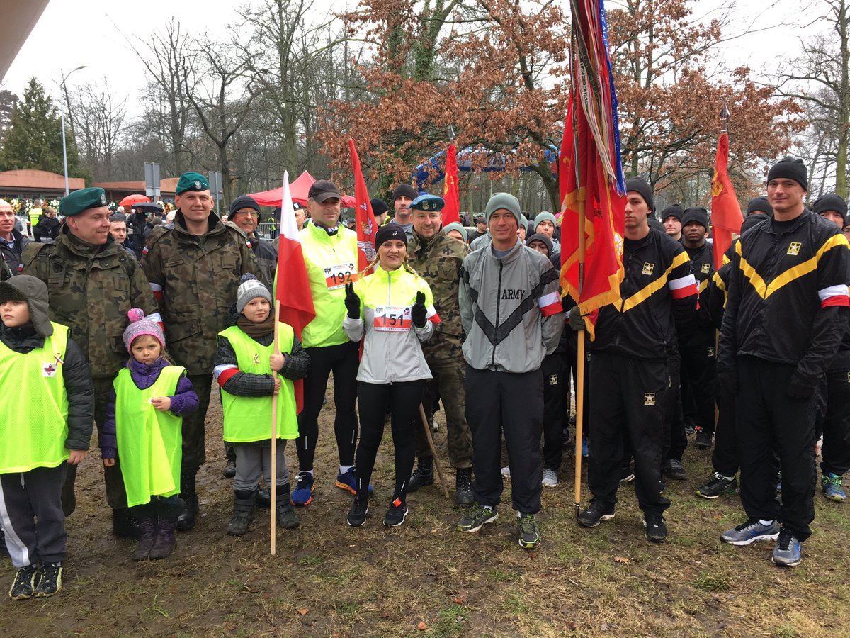 329Pacesetters's tweet photo. Thank you to the people of Stargard, Poland, for hosting 3-29FA at your run to honor Polish veterans.  #NATO #IronBrigade https://t.co/p2EACyPXvL