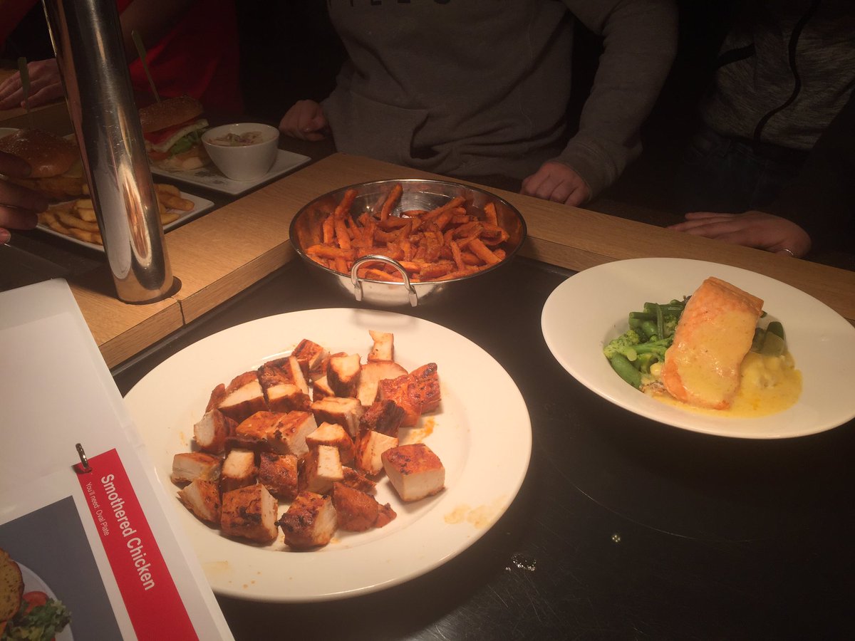 Ocean park tweet media