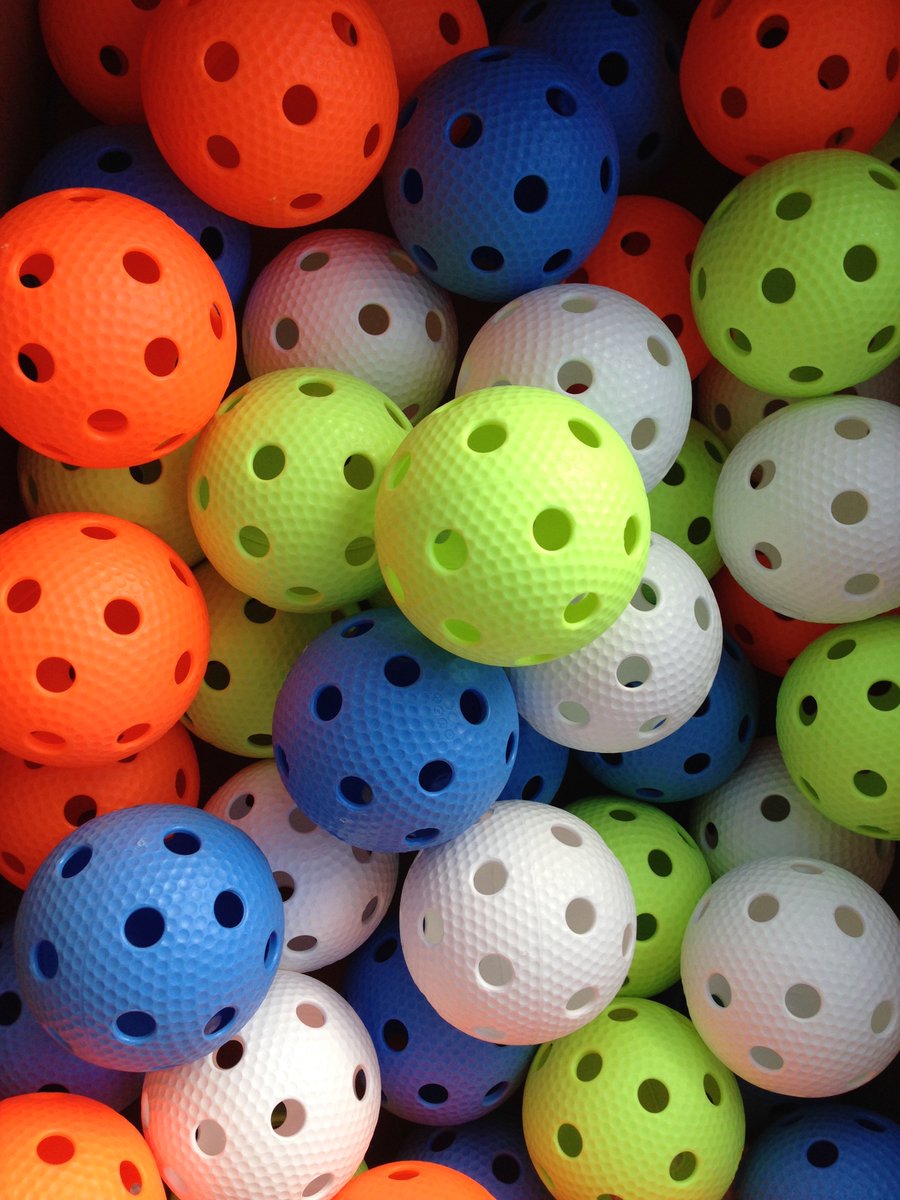 Adults Rec #Floorball is on tomorrow night (Monday Feb 27) at 8PM at NSCC Akerely Gym. Your first time playing is free!