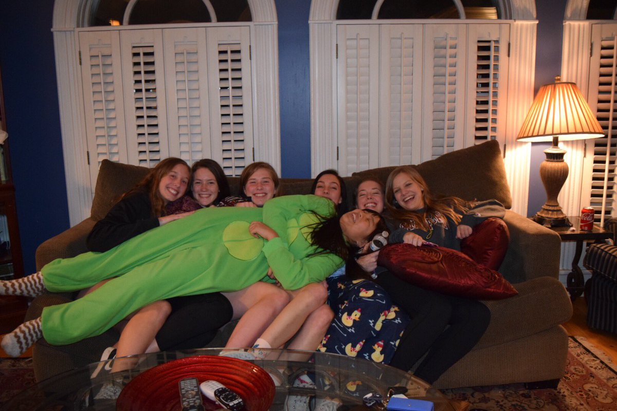 CookTimeRemmi's tweet image. guess what my pjs are!! #RemmiCooks #CookTimeWithRemmi #RemmiTurns17