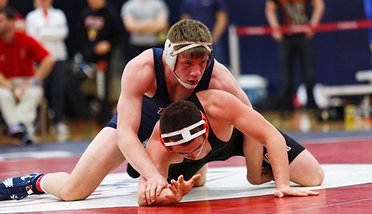 LibertyU's tweet image. #LibertyUniversity Flames claim sixth straight MAC wrestling tournament crown! buzz.mw/b1wc2_f