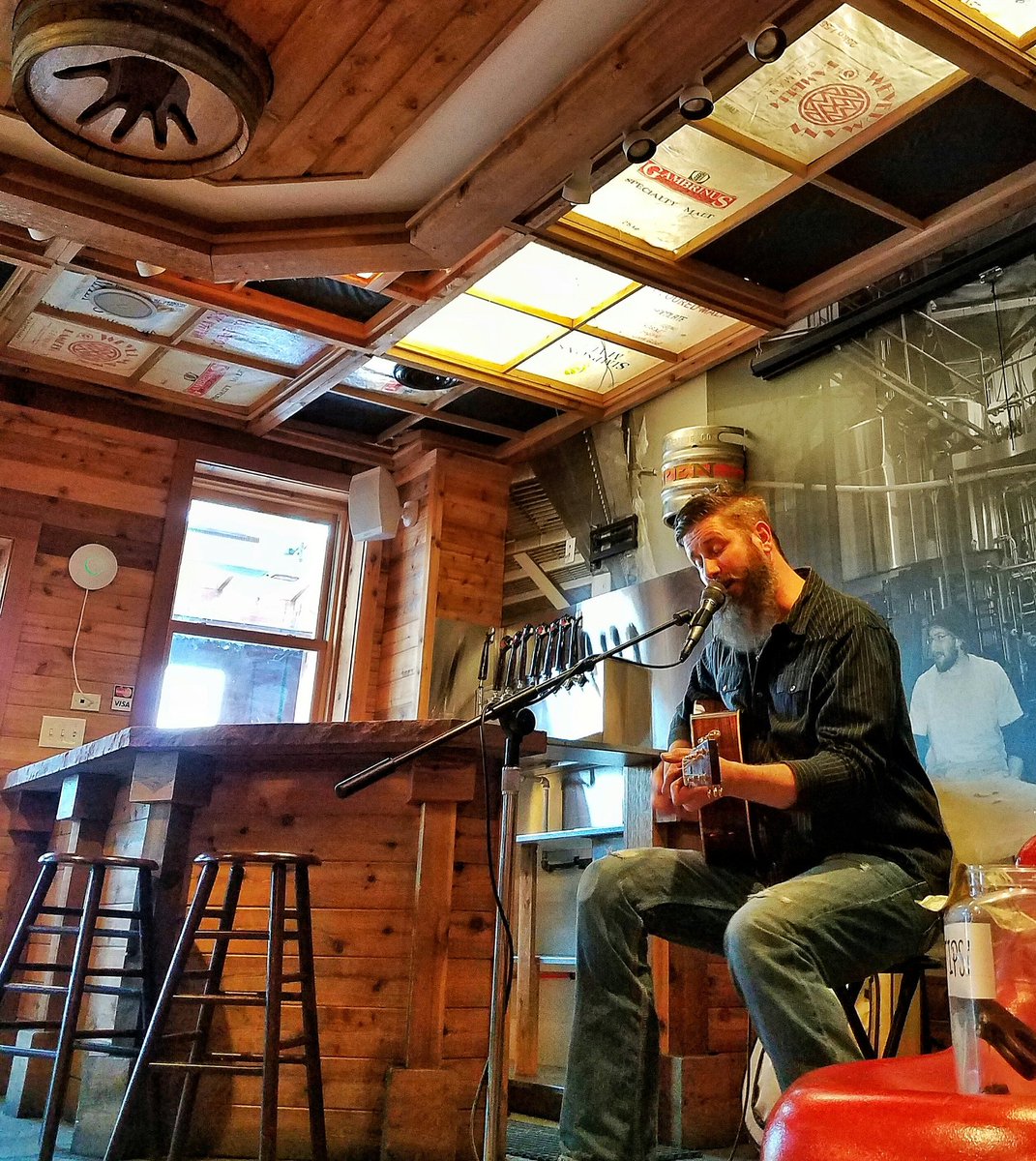 Scott Von until 7:00 tonight in #LongmontsLivingRoom #livemusic #LeftHandTunes