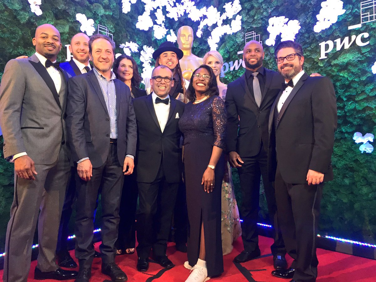 PwCUS's tweet image. And that&apos;s a wrap! Feeling humbled and inspired by our guests on today&apos;s #PwCRedCarpet. Watch the replay at pwc.to/purposecarpet