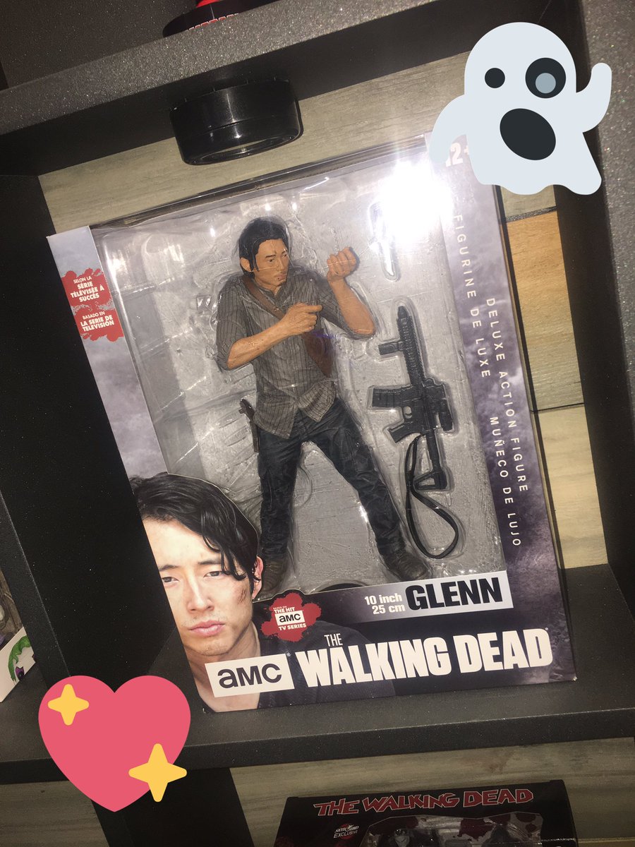 BrandonDavisBD's tweet photo. #TheWalkingDead fans! 

RT/follow to win this Glenn Rhee 10" figure from McFarlane Toys! #RIPGlenn https://t.co/4qKH3SYuSp