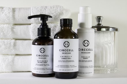 Thank you <a href="/marlower/">Rachel Marlowe</a> @ginamariskin for mentioning our #chirrallycorrectpeel in your #vogue.com #oscar worthy round up ow.ly/iOLp309nCIm