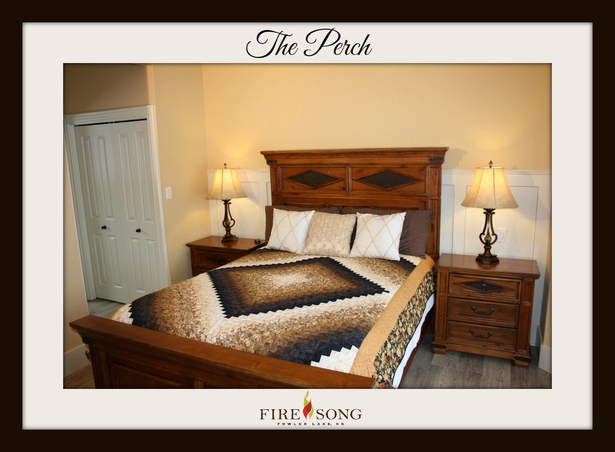 OwnFiresong's tweet photo. The Perch is perfect for a family weekend getaway with all the modern comforts of home! We are luxury at the lake! https://t.co/AYiX2PR4yr https://t.co/W2EPP4Ws8h