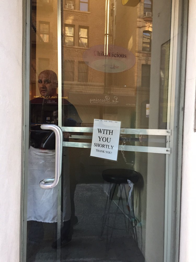 MMobasher's tweet photo. @ChikaLiciousNYC what kind of a place leaves customer waiting behind a metal door?!! https://t.co/sLlxYshd9S
