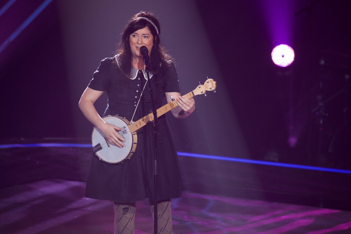 Merci Aly d'avoir fait revivre une pionnière de la chanson. De La Bolduc à DJ Champion, c'est le spectre de #lavoixtva