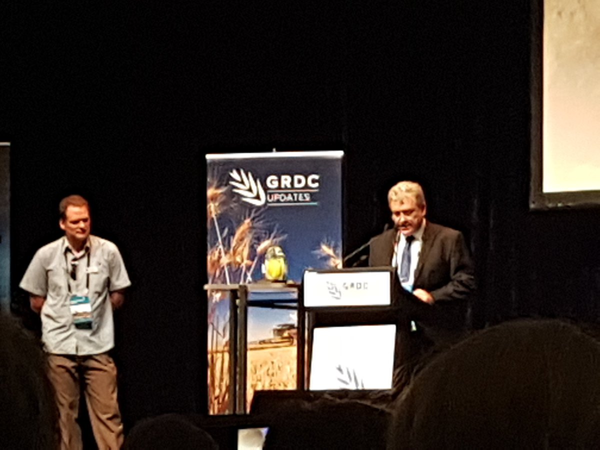 <a href="/GRDCWest/">GRDC West</a> Well done Steve! 2017 seed of light winner - a star in non-wetting soils