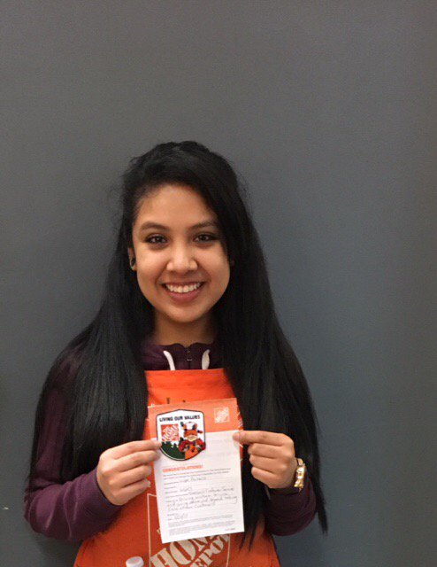 6647asm's tweet photo. Congrats Lupe,your FIRST Homer Award! Customer Service &amp; leads recognition!@PacSouth @AnaheimHOMEDEPO @napoli_arlyne https://t.co/jjylF0QRFj