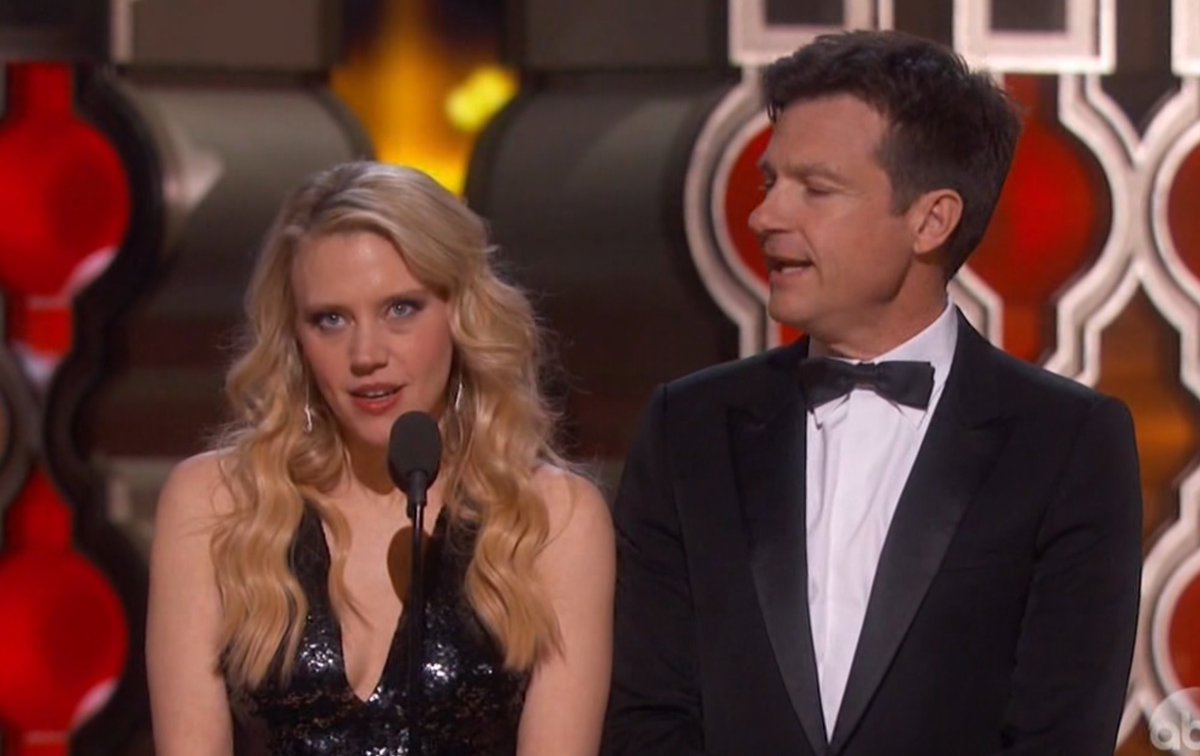 EW's tweet photo. Kate McKinnon should write her own version of the dictionary, tbh. #Oscars https://t.co/x1gN7HIARv