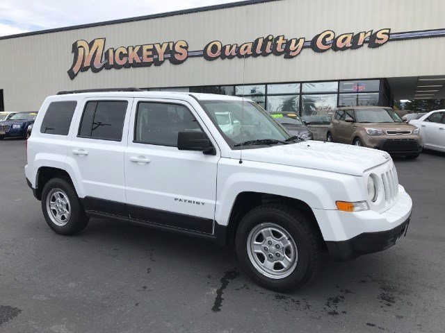 MickeysQCars's tweet photo. Ignite your drive with this amazing Pre-Owned 2015 Jeep Patriot! Find more details here: https://t.co/ZWLs3ZoDUS https://t.co/VexzmQXihR