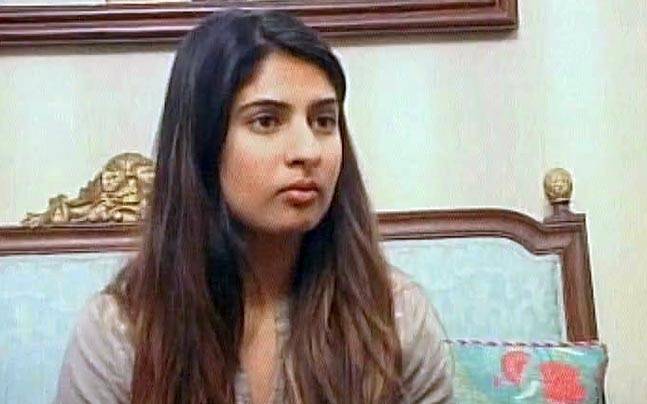 IndiaToday's tweet photo. Gurmehar Kaur: Stones were not pelted at Umar Khalid but on Ramjas students
https://t.co/vuB7sv0U57 https://t.co/H5lyVYbF4N