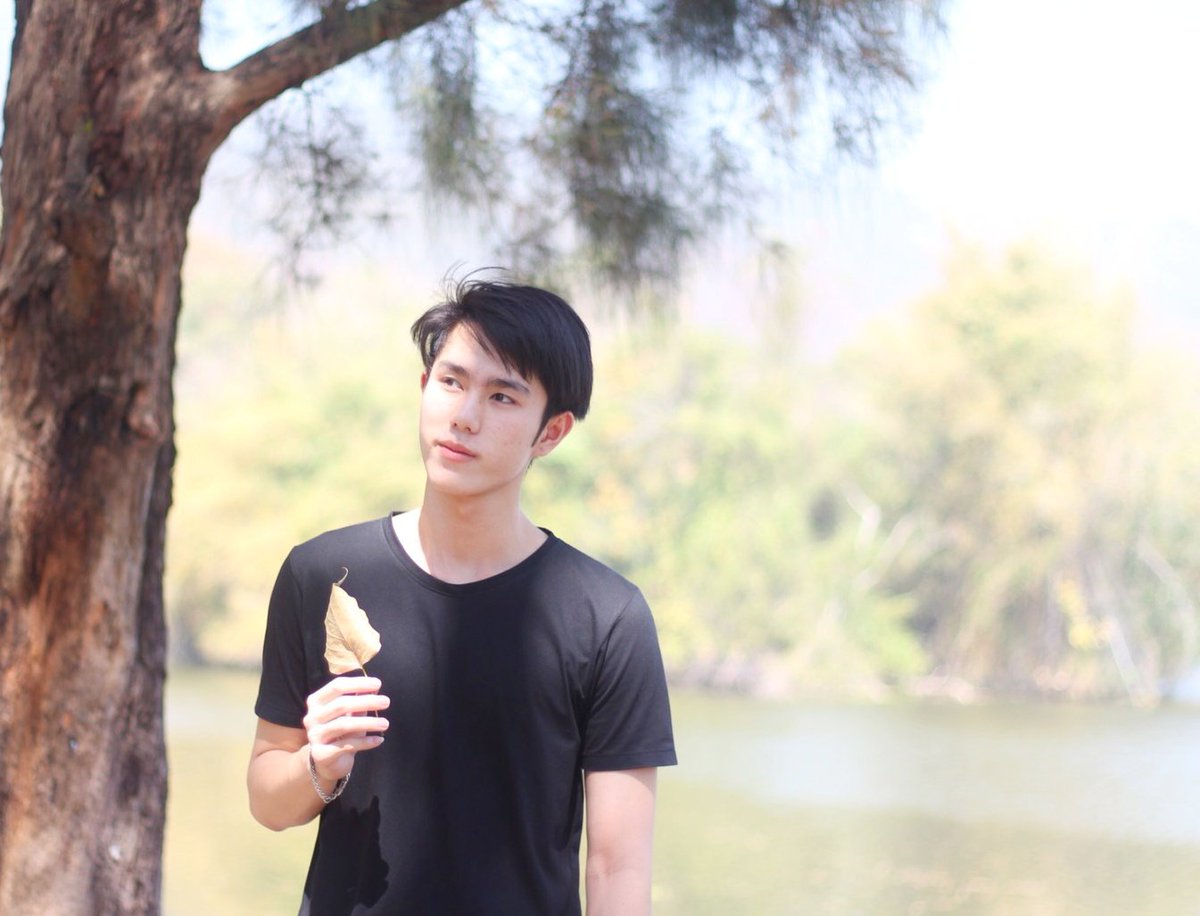 Timetocandle's tweet photo. ใครว่าสารวัตรนักเรียนต้องโหด
แต่พอเจอคนโปรดก็เข้าโหมดสดใส
#SoulmatesTheSeries  #Net #Karit
@ffflukee @Karit_Net https://t.co/wUazgkPz5c