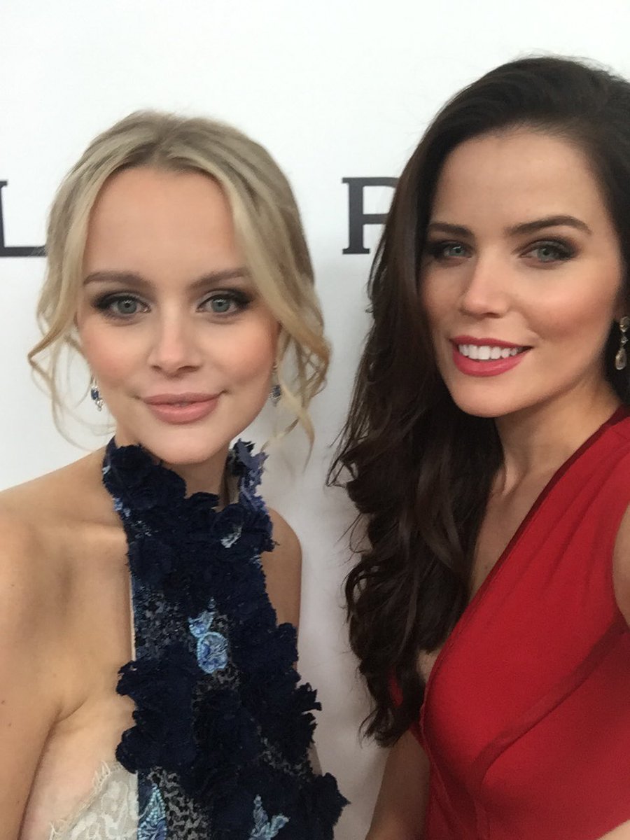 Helena Mattsson (@helenamattsson) on Twitter photo Celebrating Oscar night with <a href="/SofiaMattsson1/">Sofia Mattsson</a> at #eltonjohnoscarparty #redcarpet @stellanolasco
@ericacourtneyjewels
<a href="/kellybrownstyle/">Kelly Brown</a> Celebrating Oscar night with <a href="/SofiaMattsson1/">Sofia Mattsson</a> at #eltonjohnoscarparty #redcarpet @stellanolasco
@ericacourtneyjewels
<a href="/kellybrownstyle/">Kelly Brown</a>