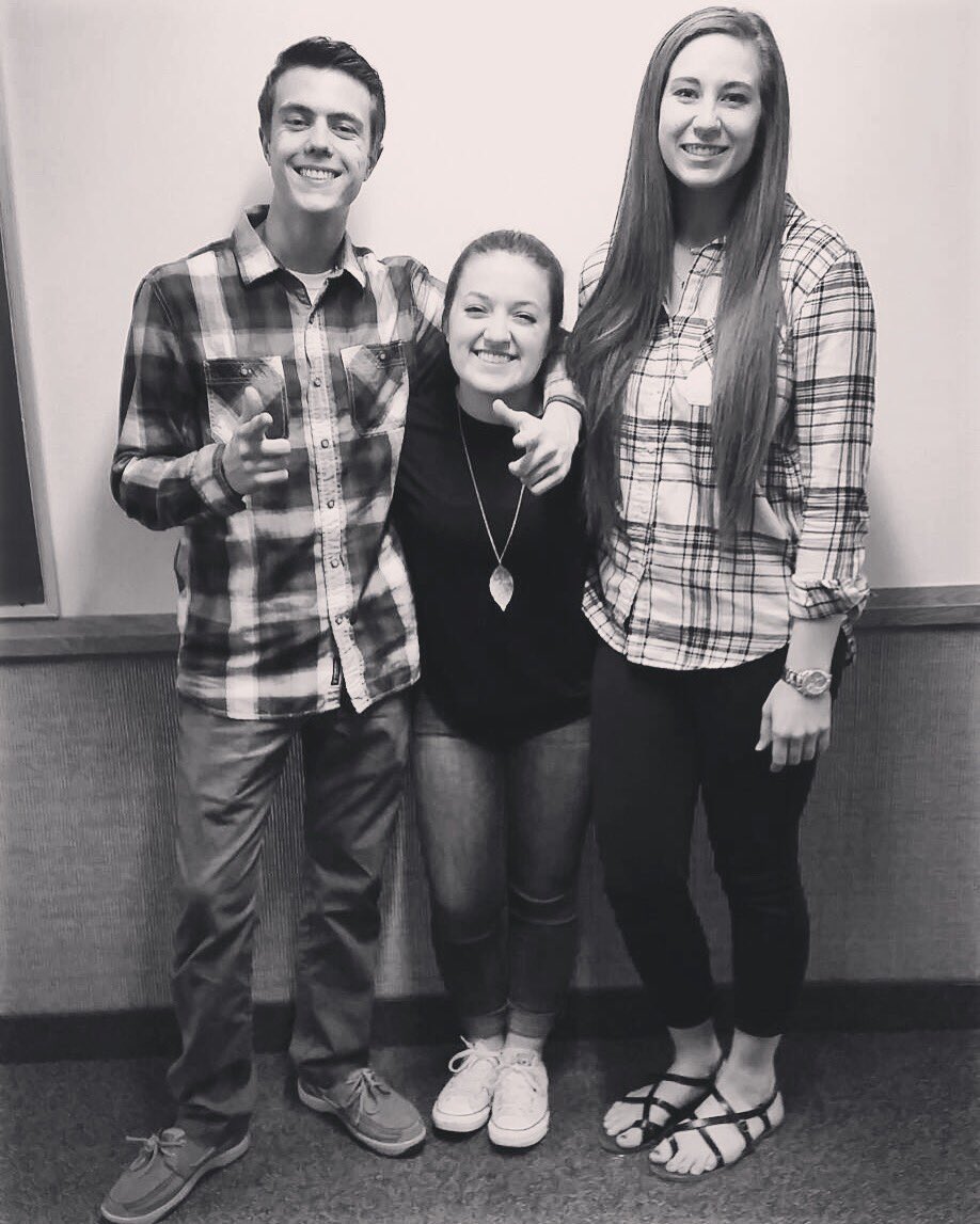 CarlyLesue's tweet photo. Last youth Conference was a blast #askofgod https://t.co/nwBvhpMY1f