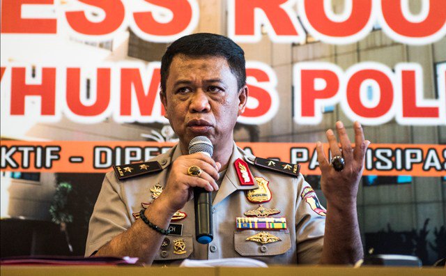 Kapolda Jabar Instruksikan Teroris Bandung Ditangkap Hidup-hidup metrotvn.ws/zNAGz42k