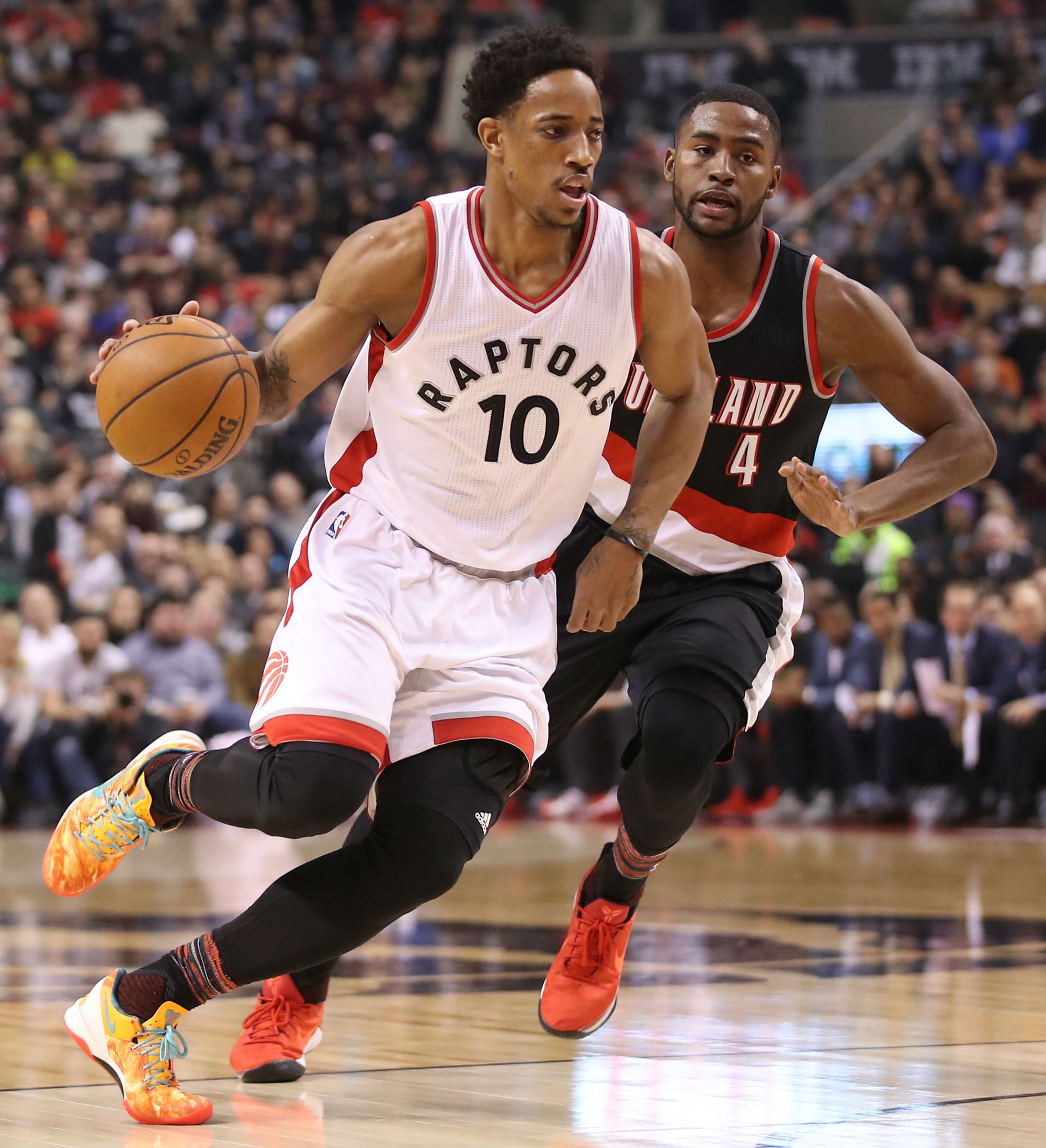 SoleCollector on X SoleWatch DeMar DeRozan wearing the All Star Nike Kobe 8. https t PWtHK0azXt X
