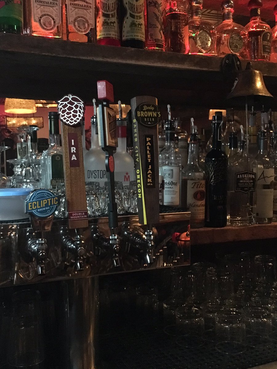 Beer_Detective's tweet photo. Does @barleybrowns have new handles? https://t.co/MvdPbl24Yx