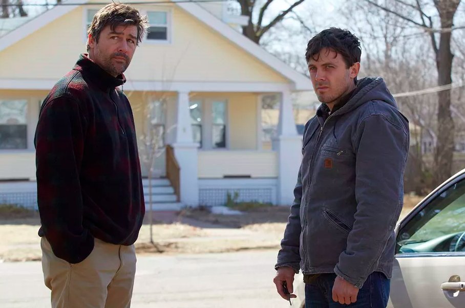 vergepop's tweet photo. Casey Affleck winning an Oscar is really not cool https://t.co/7YFTFptnpZ https://t.co/LEEUjTCITU