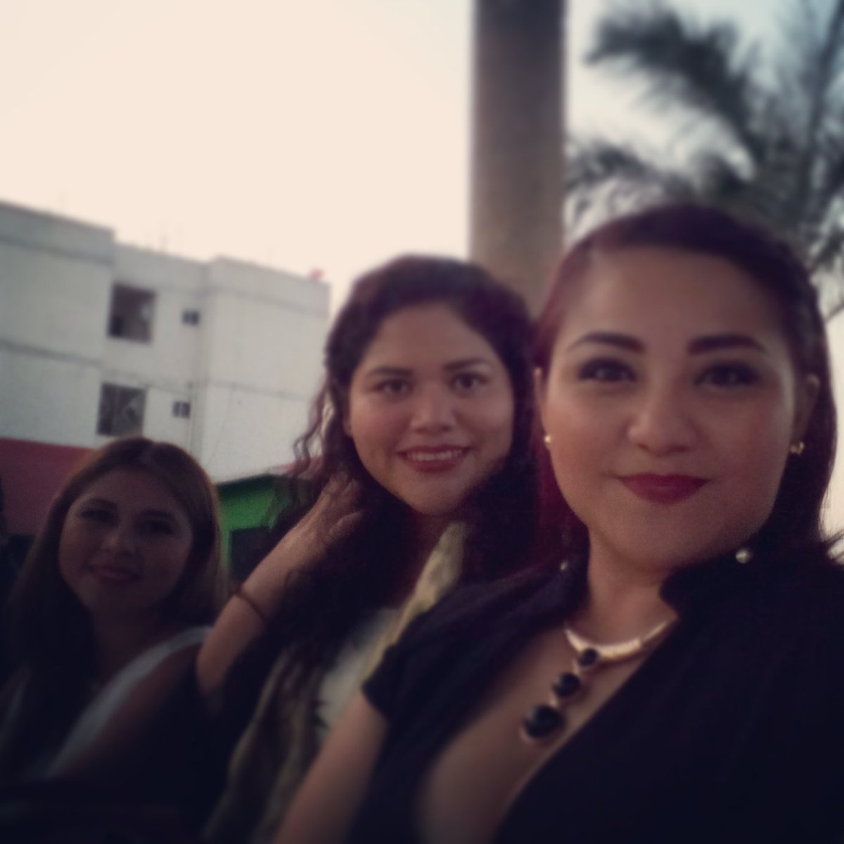 maica_mx's tweet photo. Gracias por hacernos parte de un gran día para ti amiga #Maggy📷 #Amigas❤ ❤ ❤#Testigodeboda 💒 #LaMadrinaOrgullosa https://t.co/TCgF5DiErC